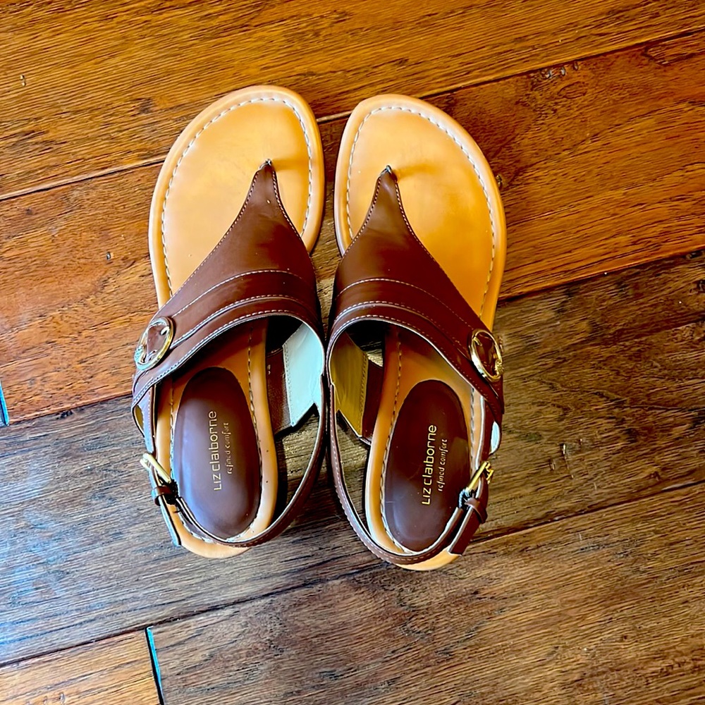 Liz Claiborne refined comfort sandal